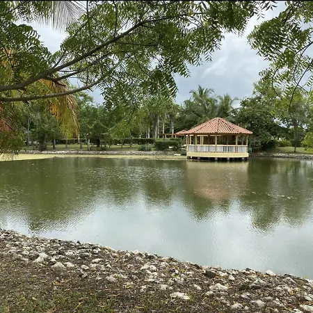Villa Acojedora Familiar En Cartagena, A 20 Minutos Del Aeropuerto
